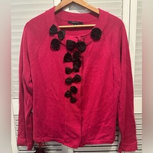 Solid fuchsia pink and black snap up cardigan with flower bows appliqué size l
